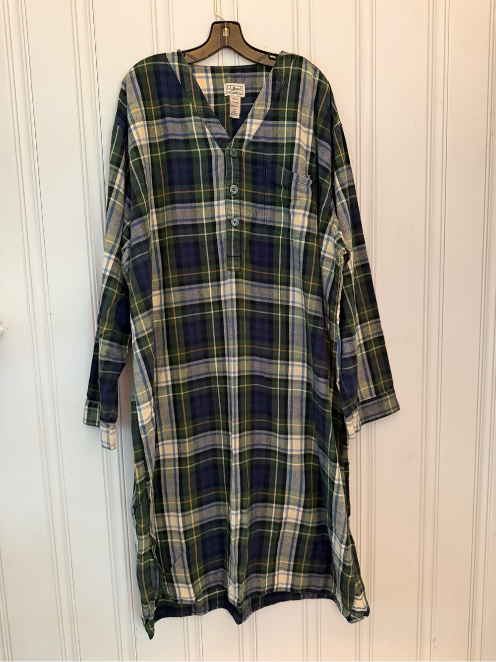 L.L. Bean Flannel Green and Blue Plaid Men’s Sleep Shirt/Nightgown